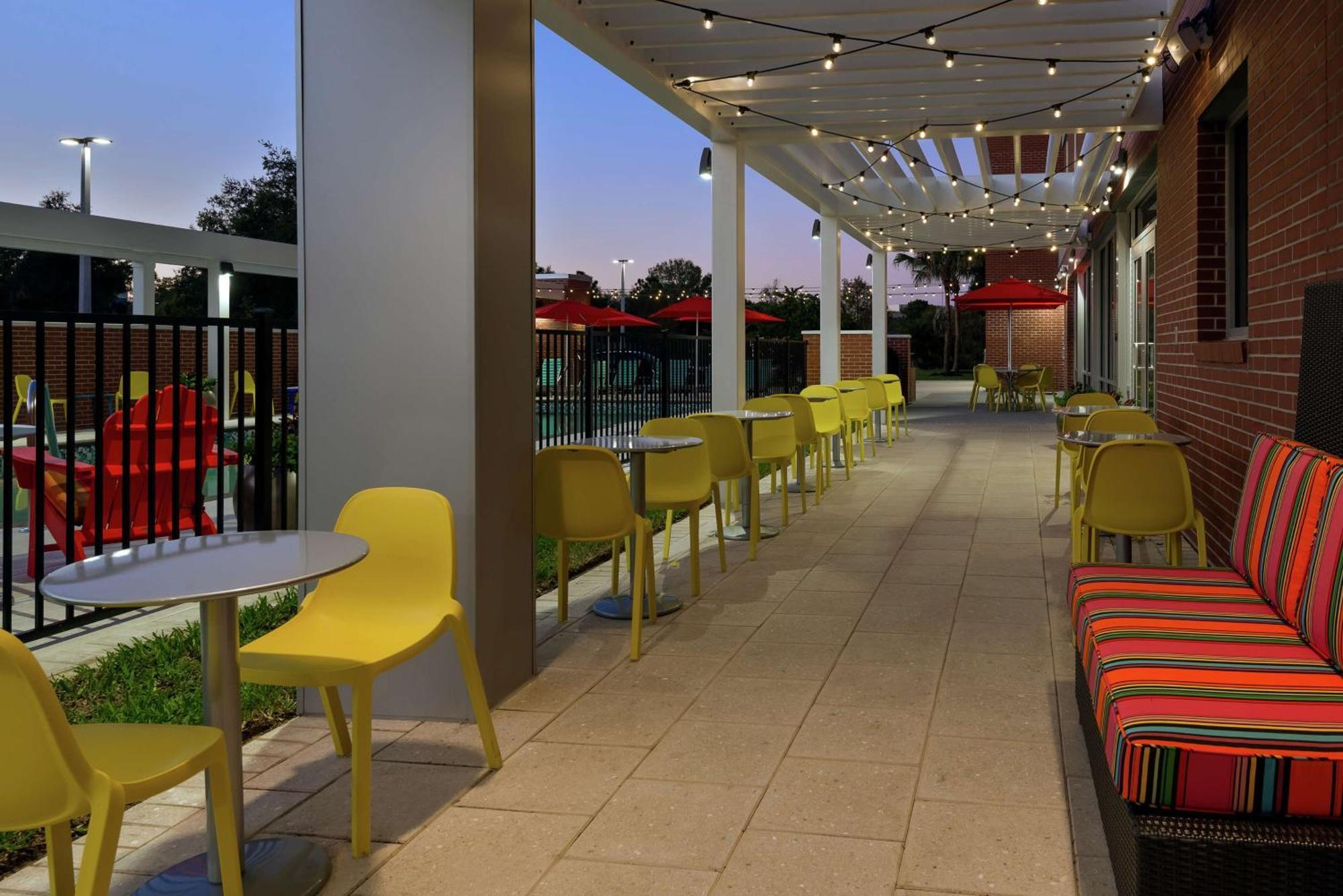 Home2 Suites By Hilton Orlando Near Ucf Alafaya Exterior foto
